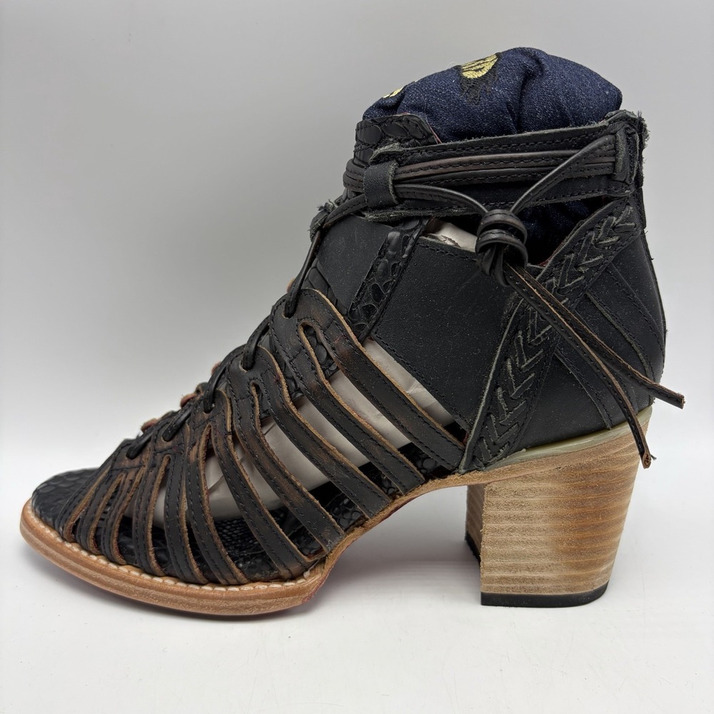 Freebird by Steven Sandals Womens 9 Wazee Black Peep Toe Gladiator Style Boho
